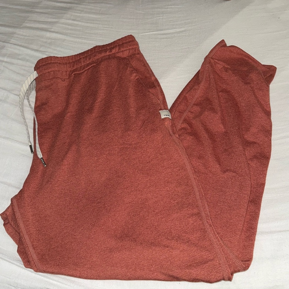 Vuori Women's Rust Red Jogger Pants